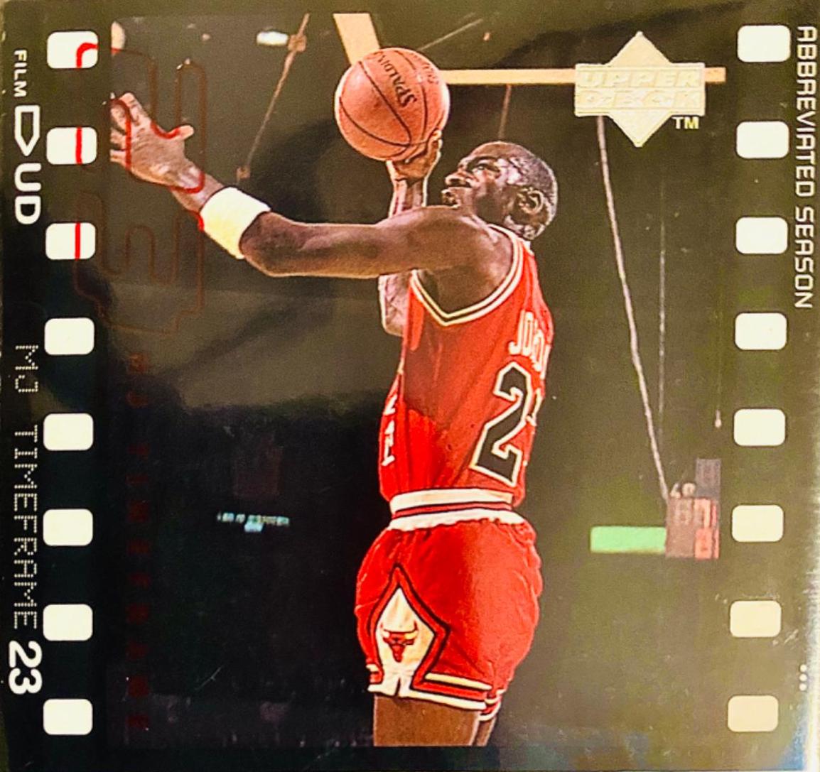 Michael Jordan #4 Basketball Cards 1998 Upper Deck MJ Living Legend