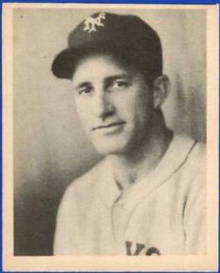 Burgess Whitehead #23 Baseball Cards 1939 Play Ball