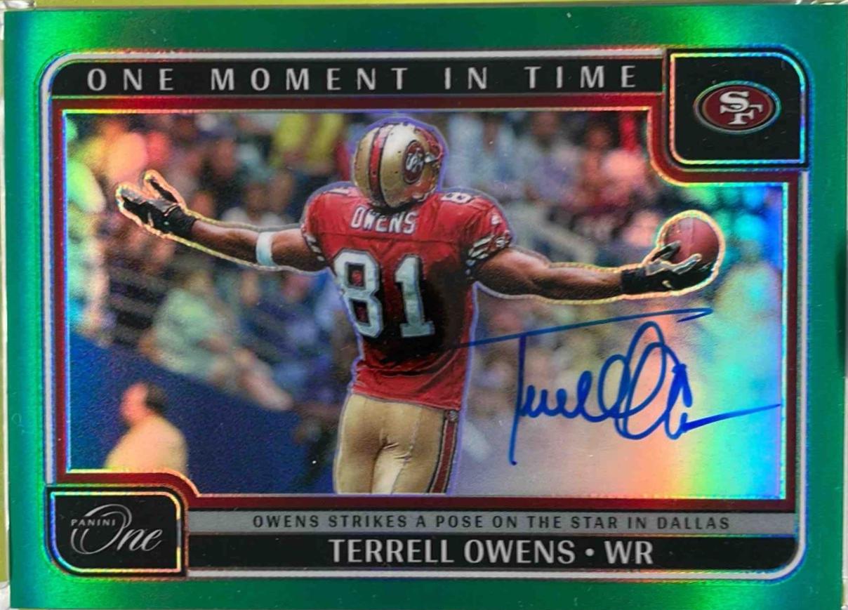 Terrell Owens [Green One Moment in Time Autograph] #385