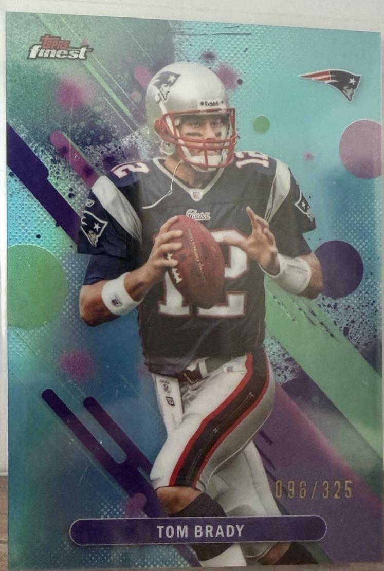 Tom Brady [Sky Blue Refractor] #100