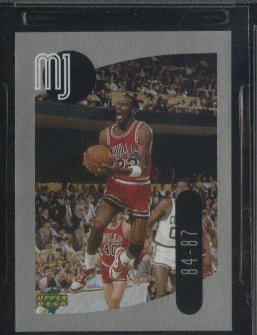 Michael Jordan #12 Basketball Cards 1998 Upper Deck International MJ Stickers