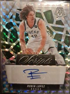 Robin Lopez