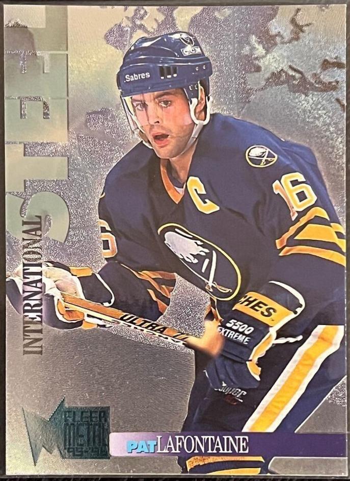 Pat LaFontaine #11 Hockey Cards 1995 Fleer Metal International Steel