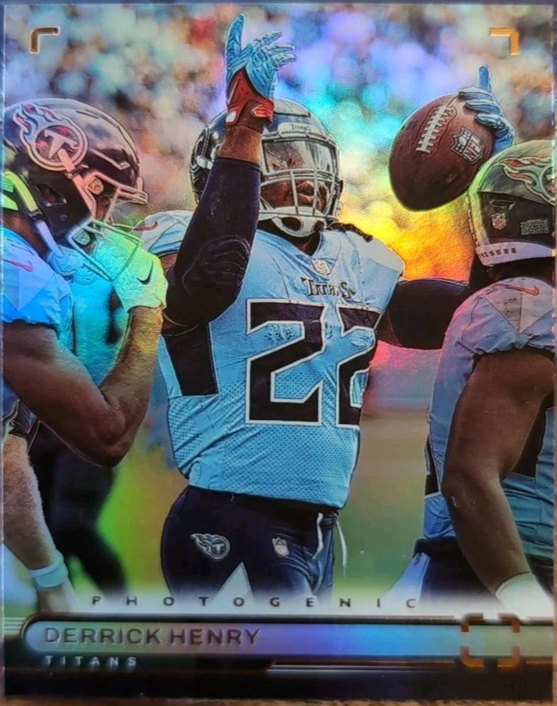 Derrick Henry [Holo Orange] #PH-17