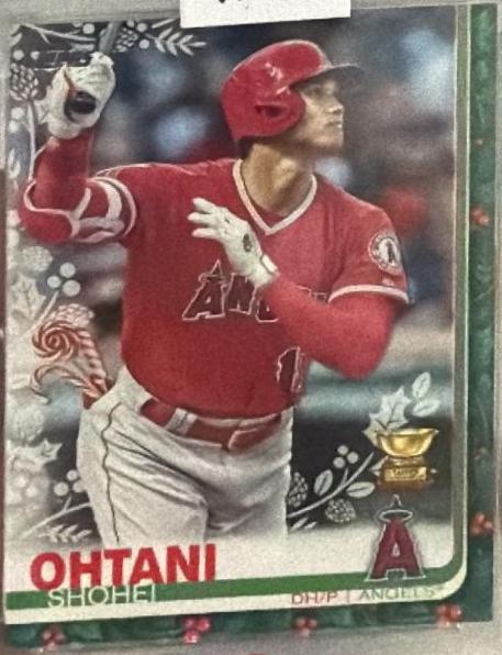 Shohei Ohtani #HW33 2019 Topps Holiday Mega Box Baseball