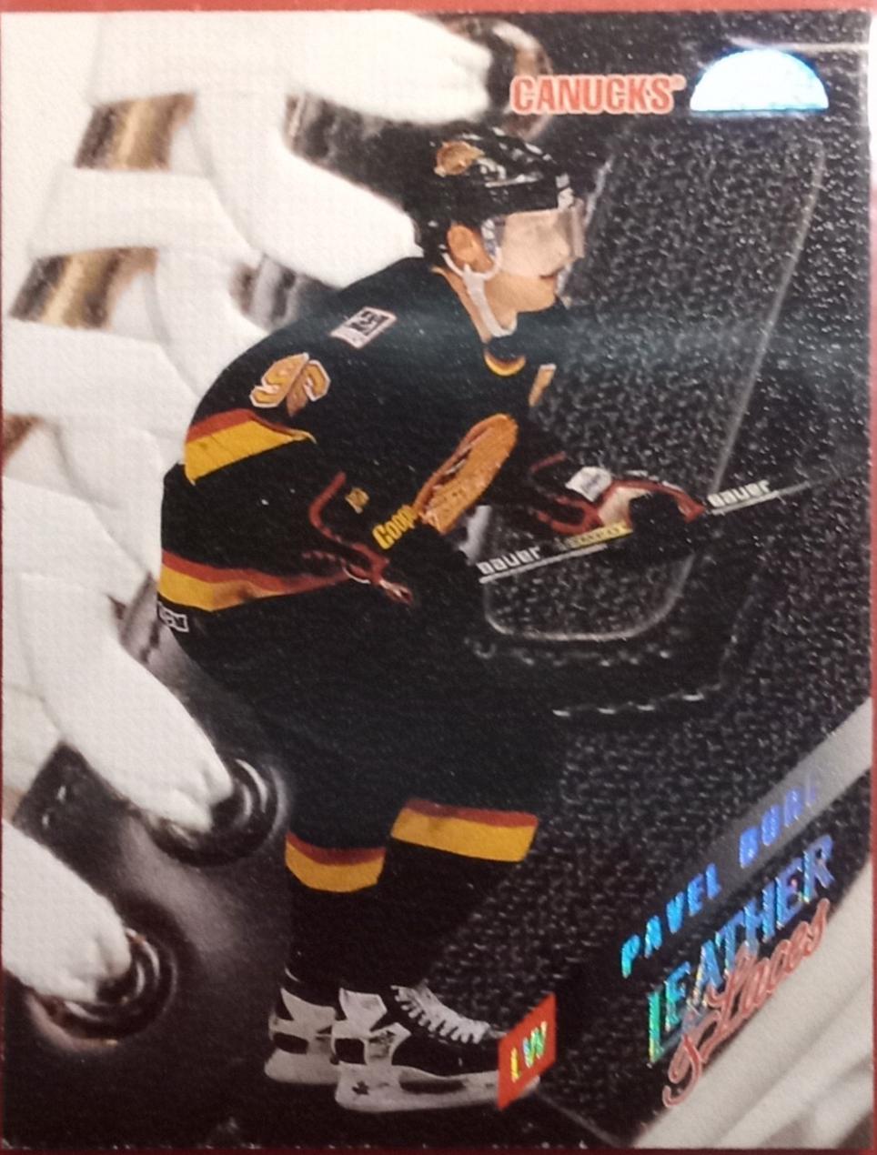 Pavel Bure #9 Hockey Cards 1996 Leaf Leather & Laces