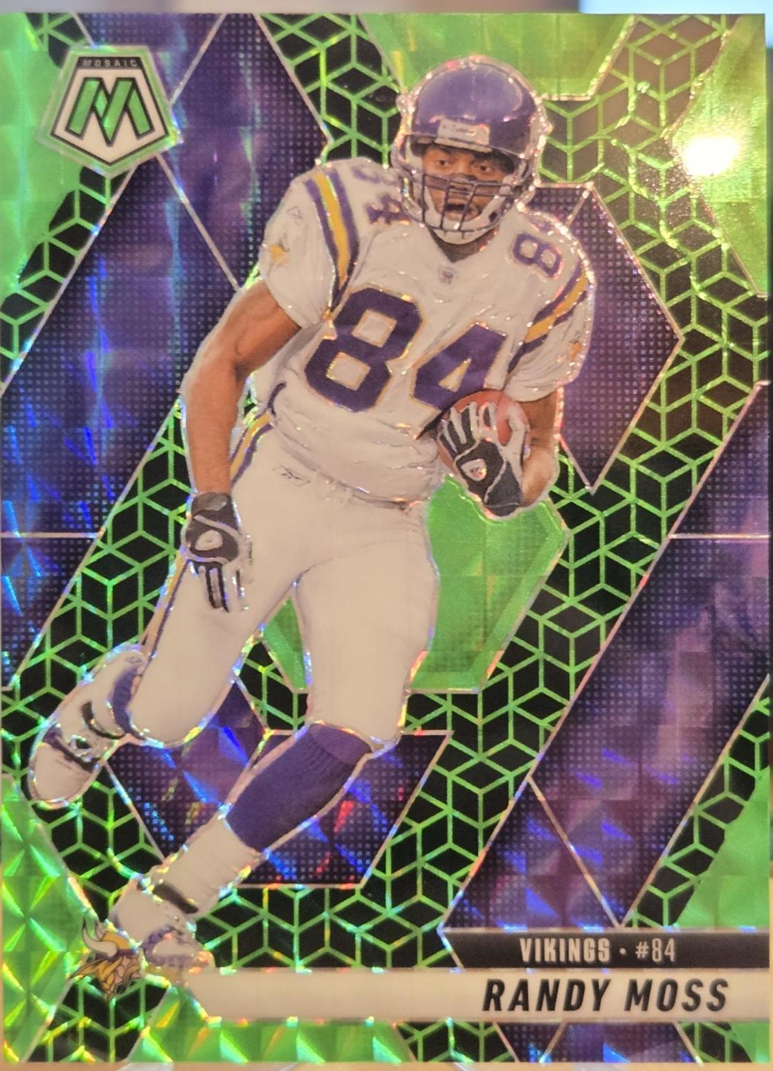 Randy Moss [Mosaic Green Spectris] #134 Prices | 2025 Panini