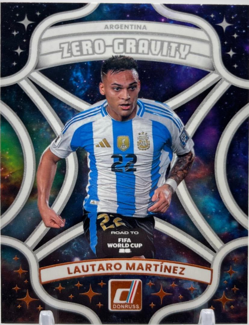 2025 Panini Donruss Road to FIFA Zero Gravity Lautaro Martinez #17 card