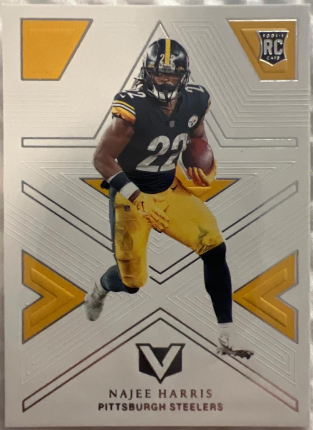 Najee Harris #V-9 Football Cards 2021 Panini Chronicles Vertex