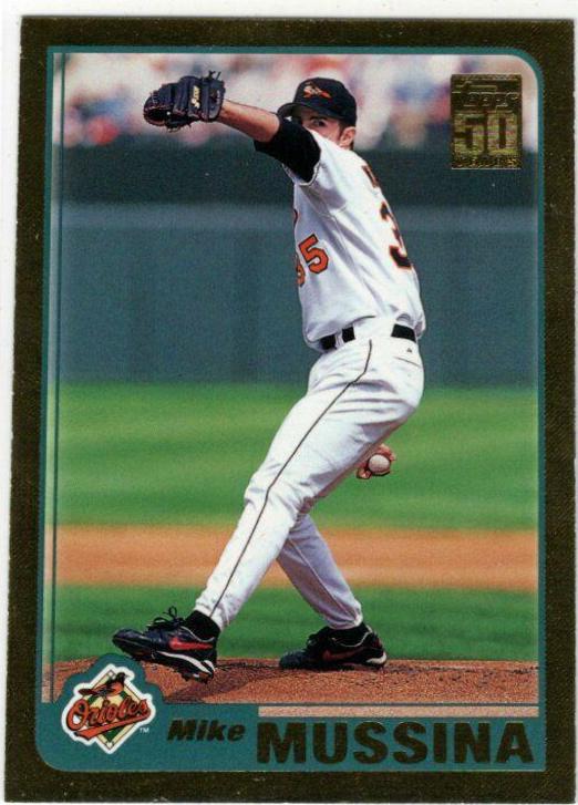 Mike Mussina #33 Baseball Cards 2001 Topps Gold