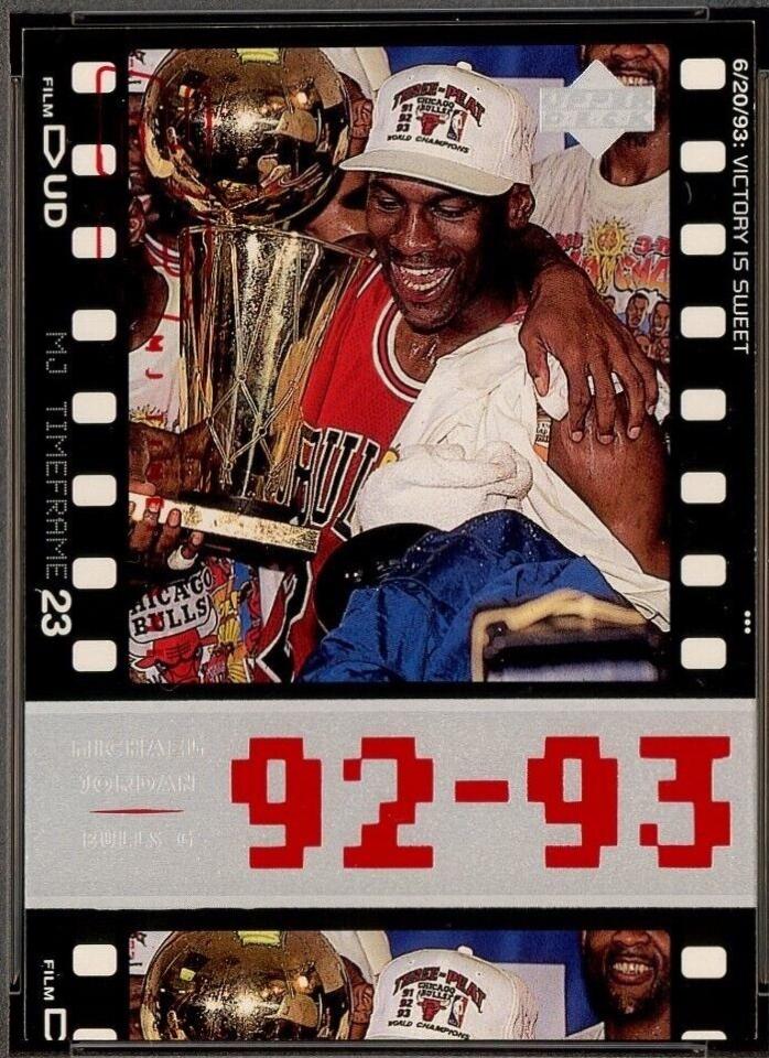 Michael Jordan #66 Basketball Cards 1998 Upper Deck MJ Living Legend
