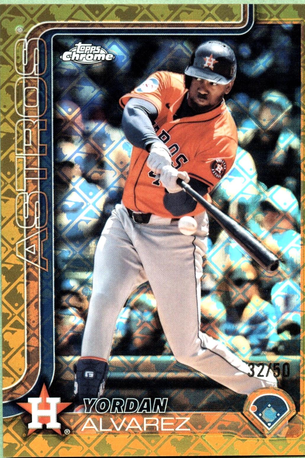 Yordan Alvarez [Gold Refractor] #267