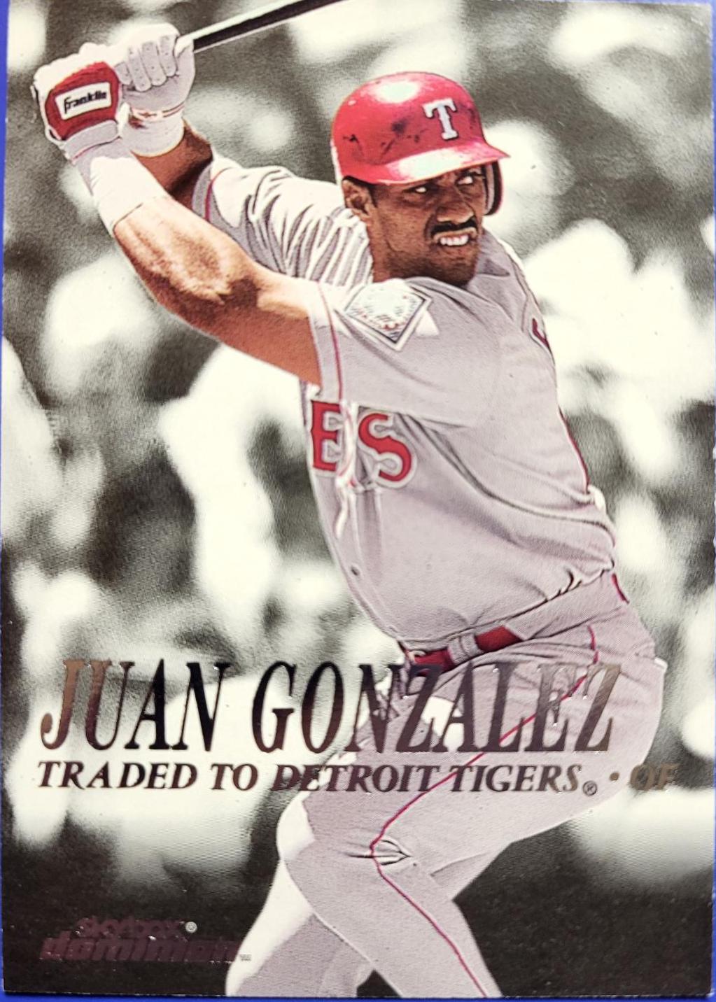 Juan Gonzalez #51 Baseball Cards 2000 Skybox Dominion