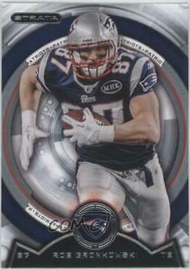 Rob Gronkowski #19 Football Cards 2013 Topps Strata