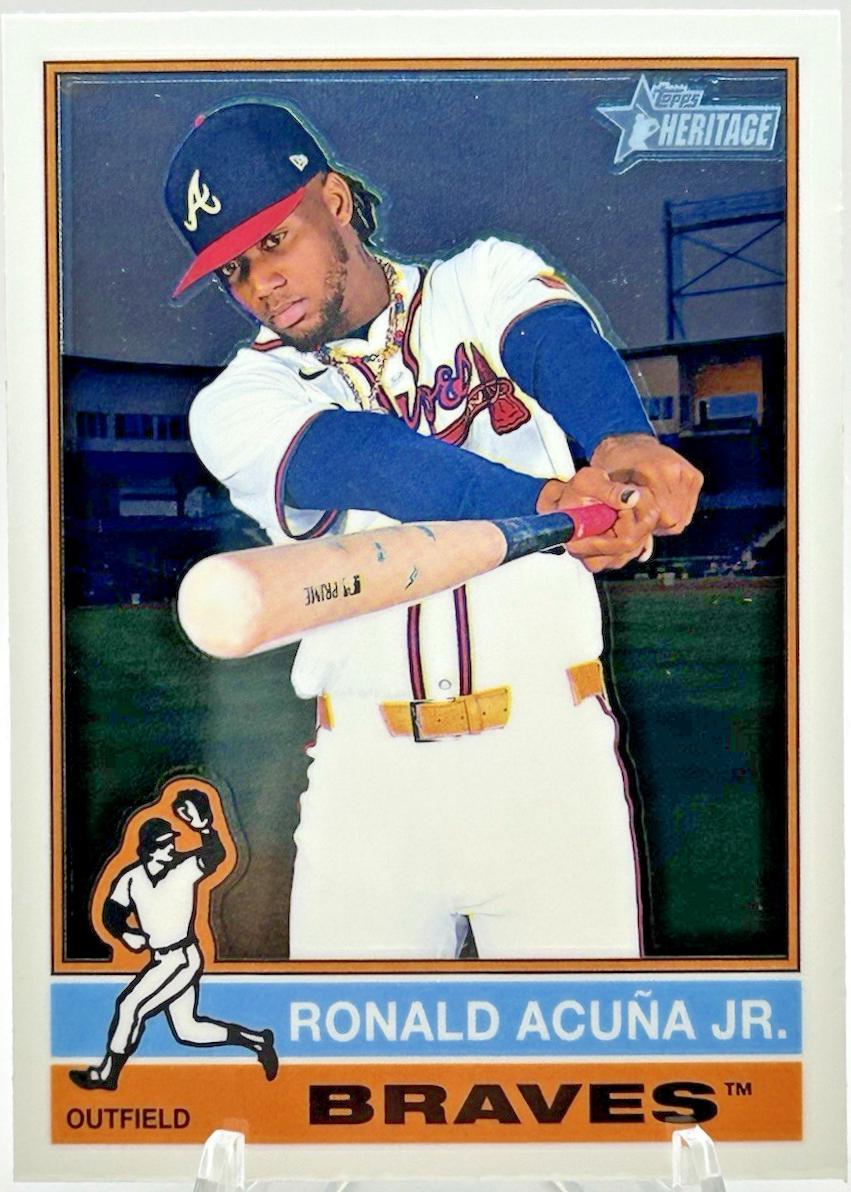 Ronald Acuna Jr. [Chrome Variation] #367