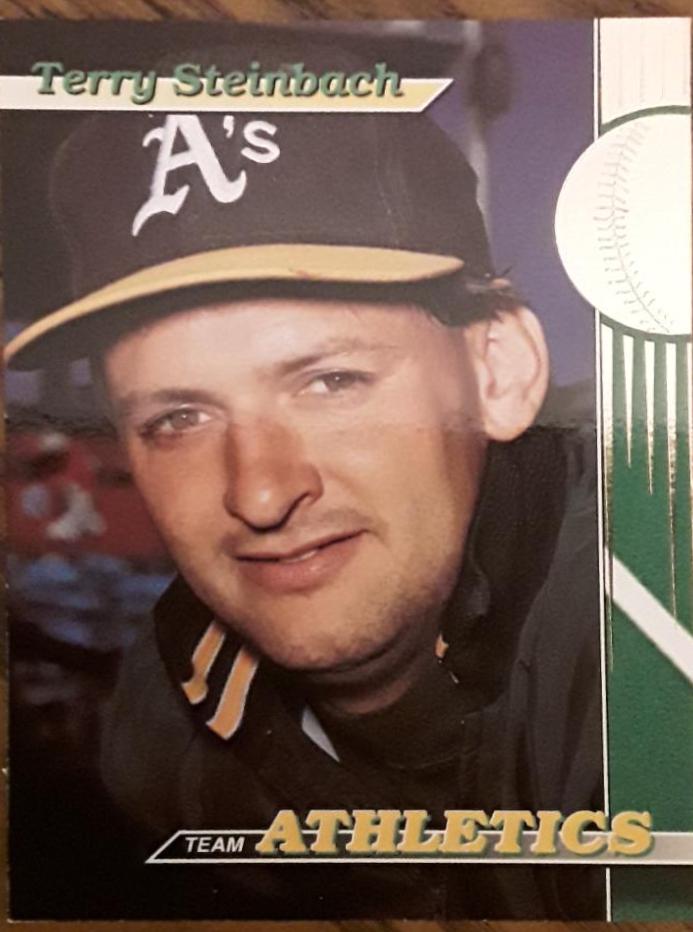 Terry Steinbach #9 Baseball Cards 1993 Stadium Club A's