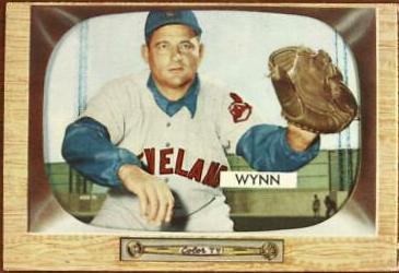 Early Wynn #38 Baseball Cards 1955 Bowman