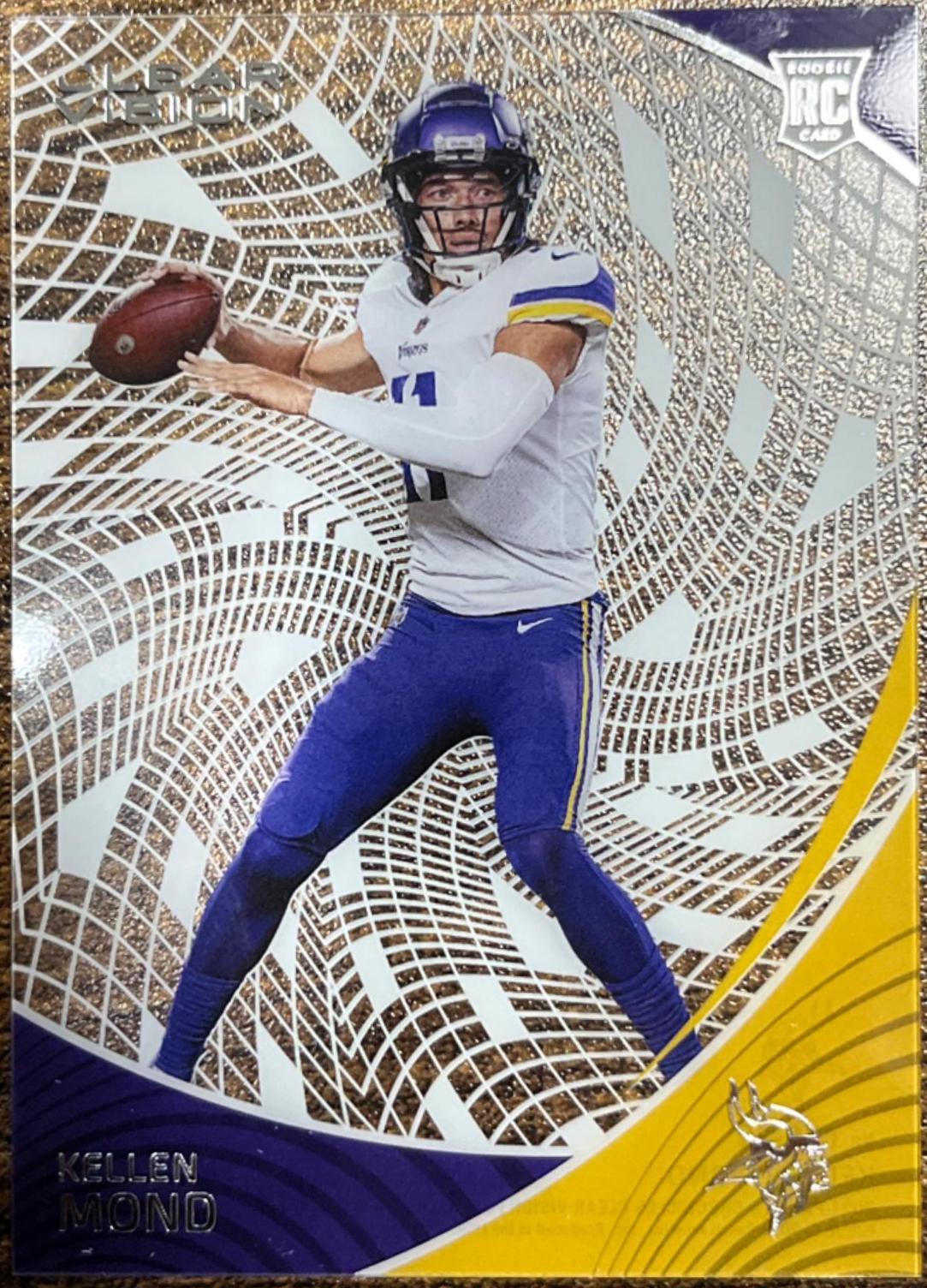Kellen Mond #CVR-25 Football Cards 2021 Panini Chronicles Clear Vision Rookies