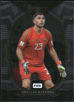 Emiliano Martinez #2 Soccer Cards 2022 Panini Select FIFA