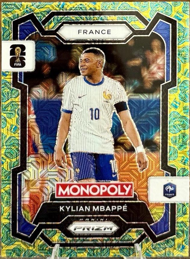 Kylian Mbappe [Hat Trick Mojo] #7 Prices | 2026 Panini Prizm