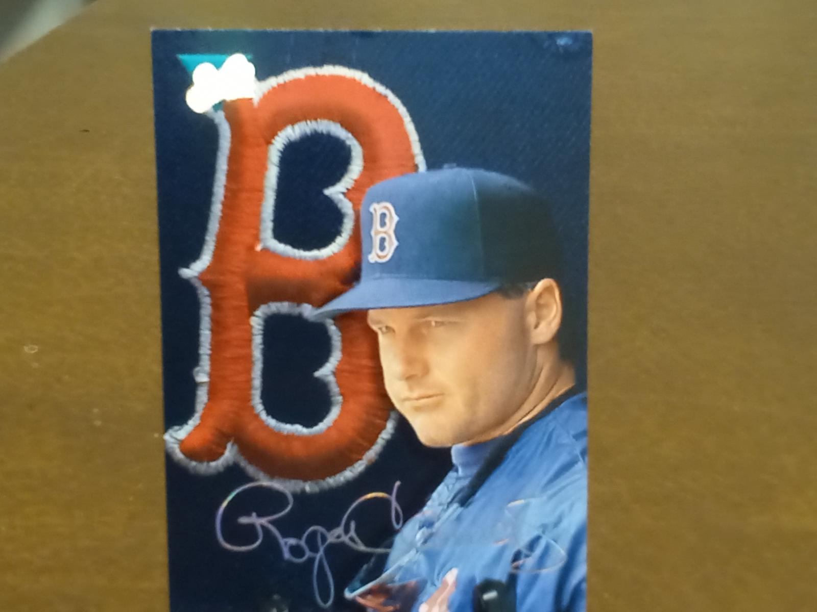 Roger Clemens #22 Baseball Cards 1993 Studio