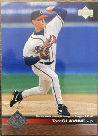 Tom Glavine #16 Baseball Cards 1997 Upper Deck