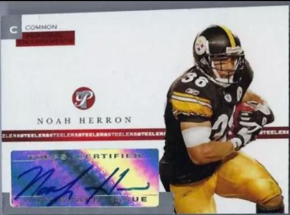 Noah Herron #PEC-NH Football Cards 2005 Topps Pristine Certified Autograph