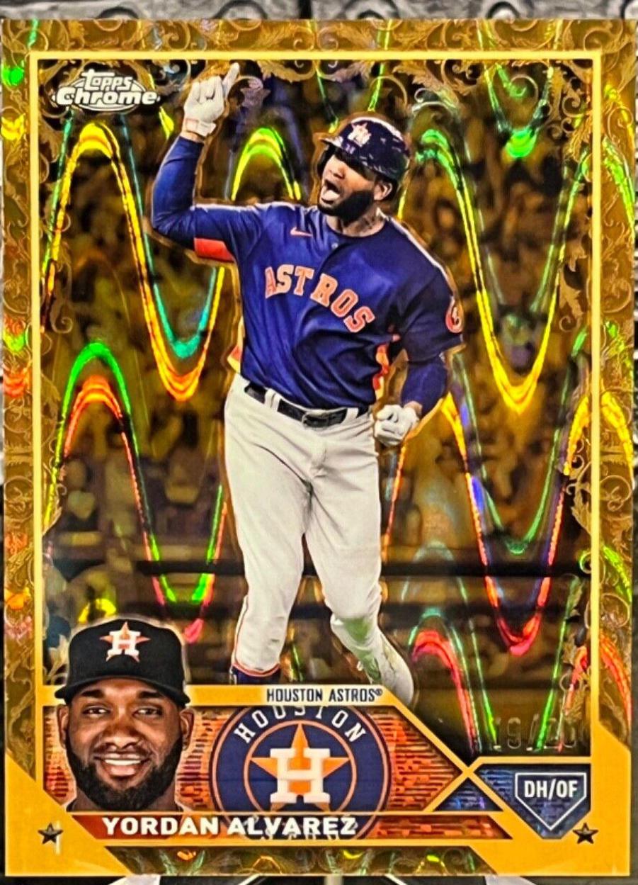 Yordan Alvarez [RayWave Gold] #32