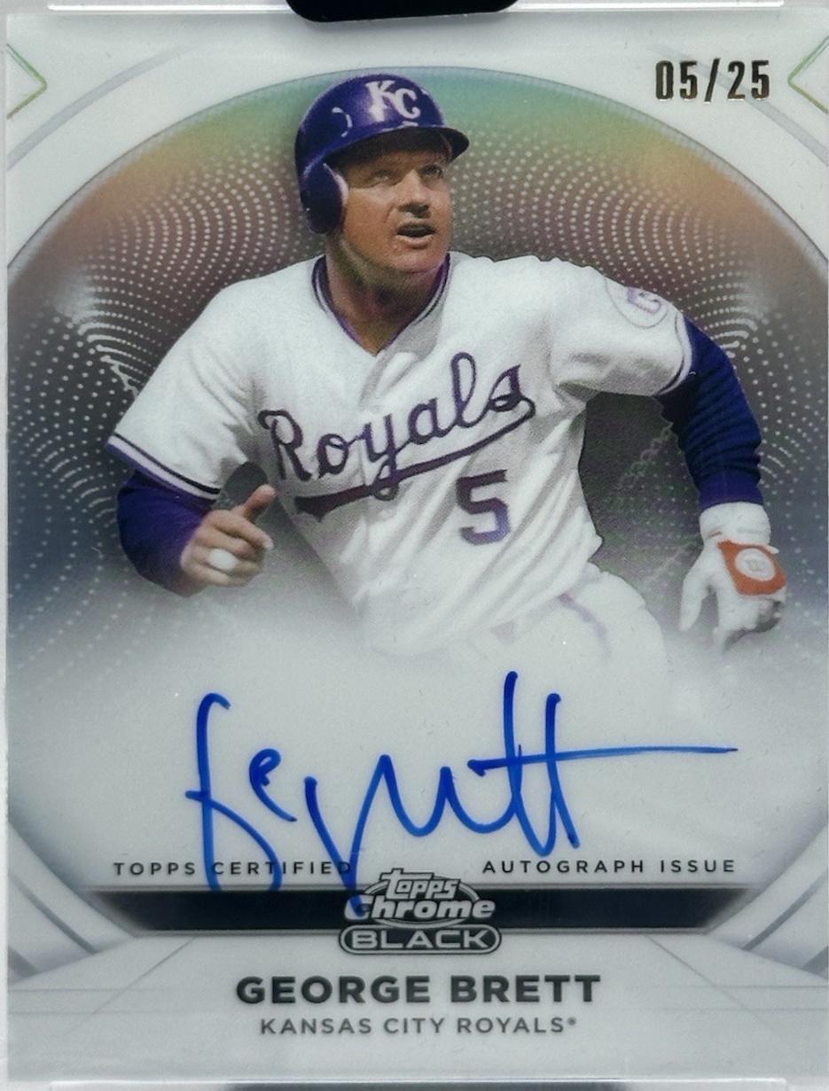 George Brett #IVA-GB Baseball Cards 2025 Topps Chrome Black Ivory Autograph