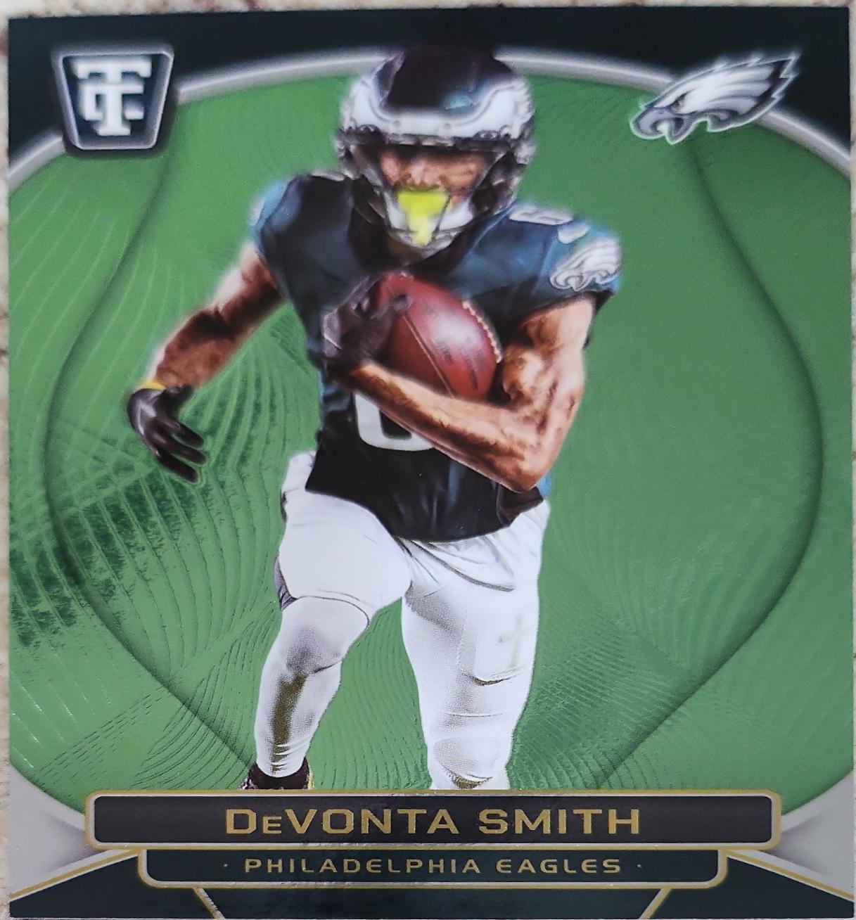 DeVonta Smith [Mirror Platinum Green] #75