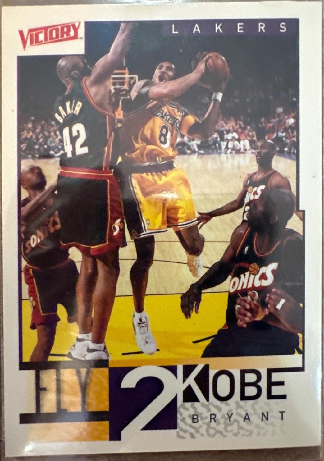 Kobe Bryant [Fly 2] #297 Prices | 2000 Upper Deck Victory