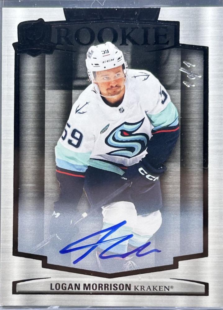 Logan Morrison [Black Gold Spectrum Foil Variation Auto Rookie] #137