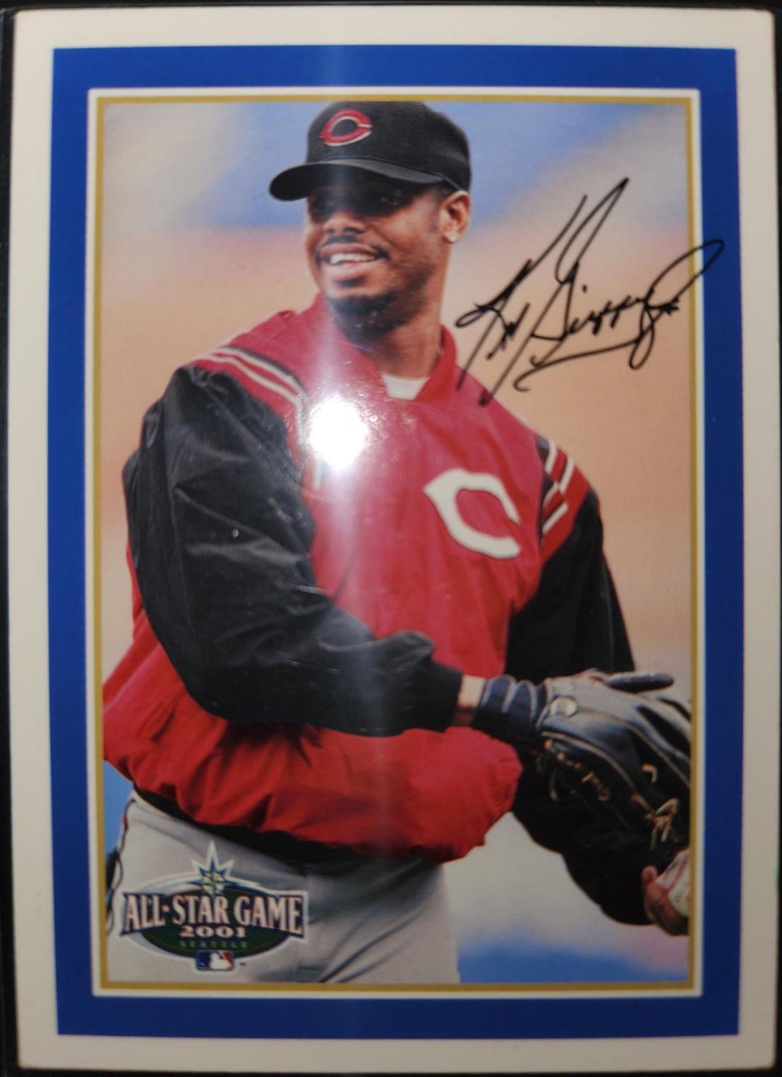 Ken Griffey Jr #30 Baseball Cards 2001 Upper Deck All Star Heroes