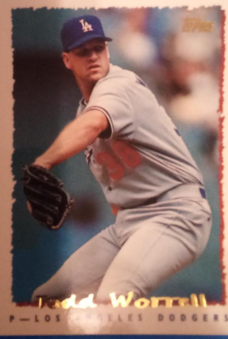 Todd Worrell #204 Baseball Cards 1995 Topps