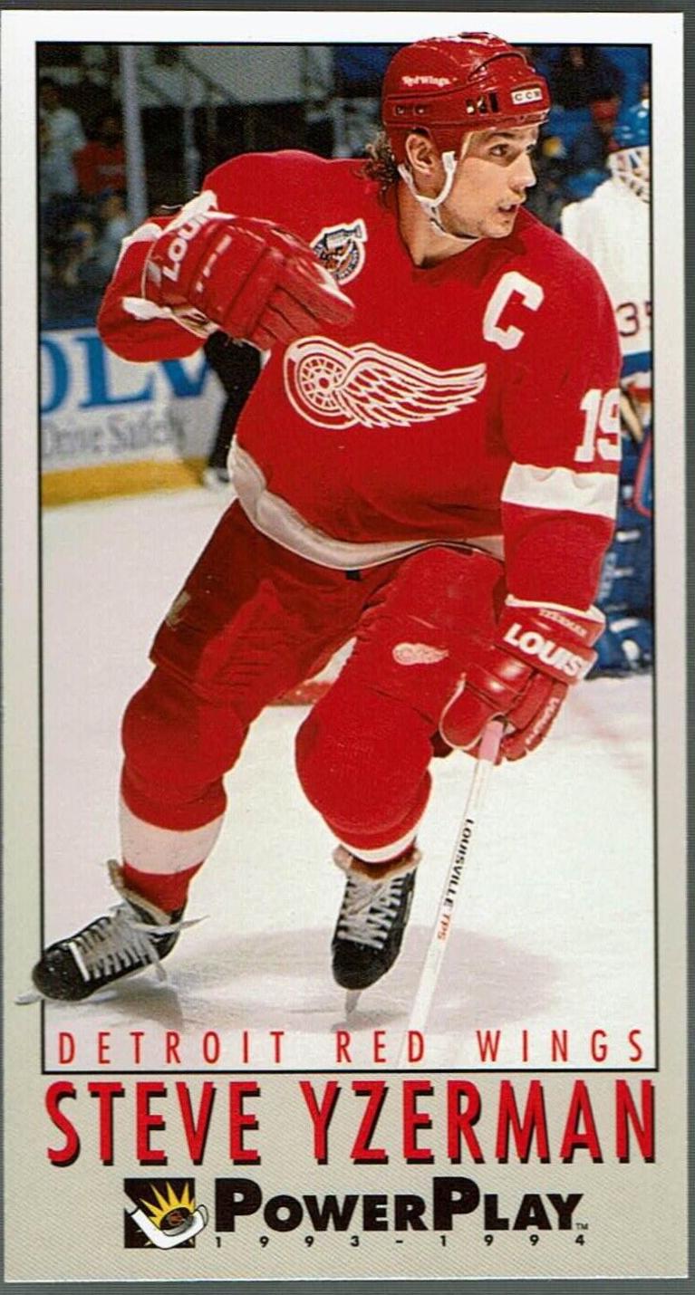Steve Yzerman #77 Hockey Cards 1993 Fleer Power Play