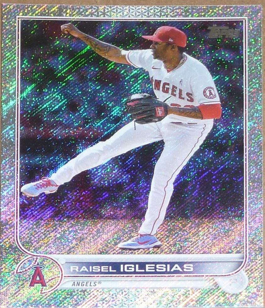 Raisel Iglesias [Retail Foilboard] #173