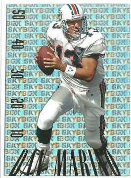 Dan Marino #PD14 Football Cards 1995 Skybox Premium Paydirt