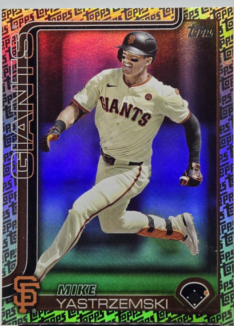 Mike Yastrzemski [Topps Foil Pattern] (2025 Topps)