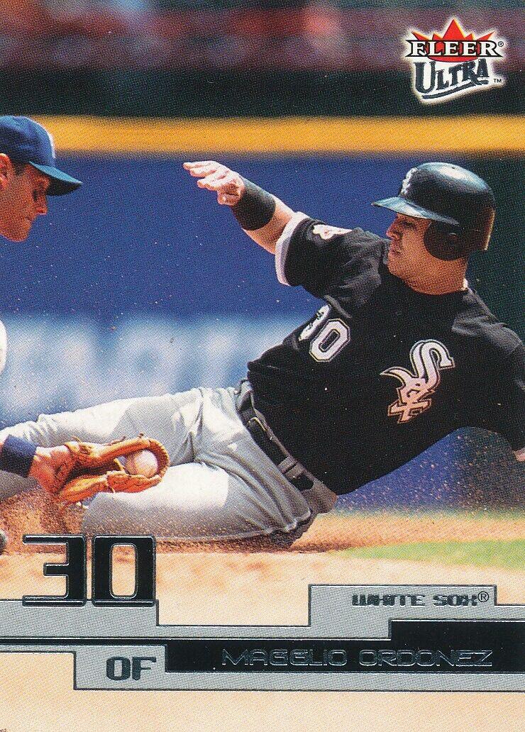 Magglio Ordonez #10 Baseball Cards 2003 Ultra