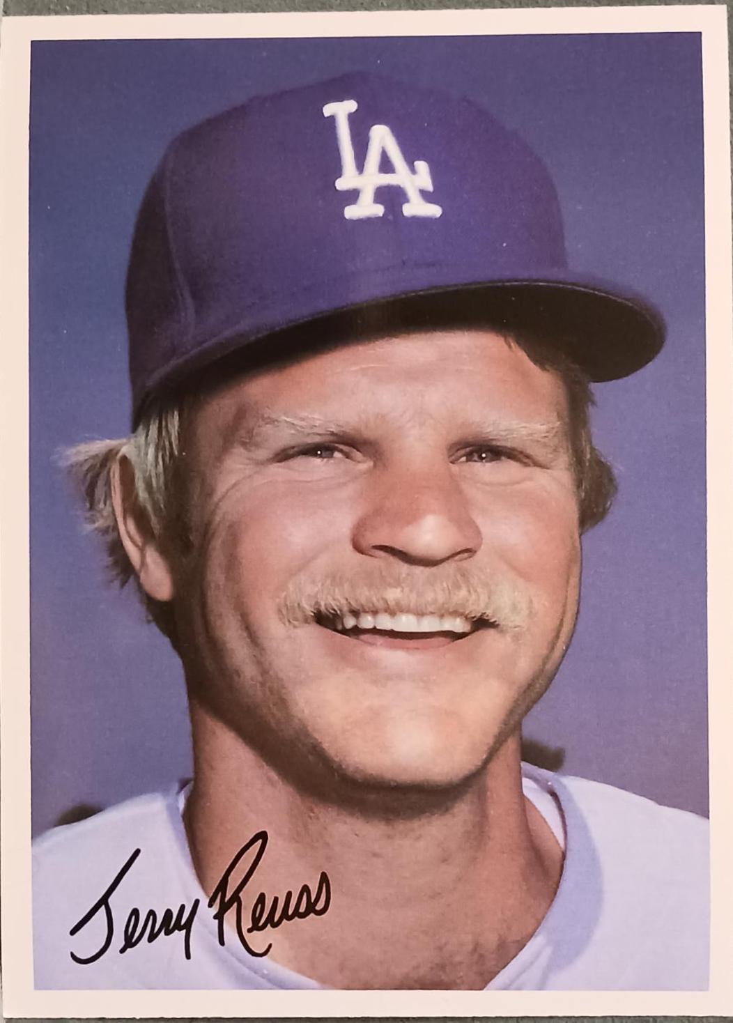 Jerry Reuss #NNO Baseball Cards 1981 Topps 5x7