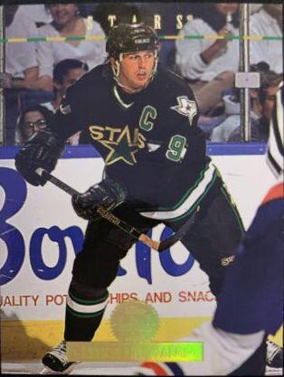 Mike Modano #9 Hockey Cards 1994 Leaf
