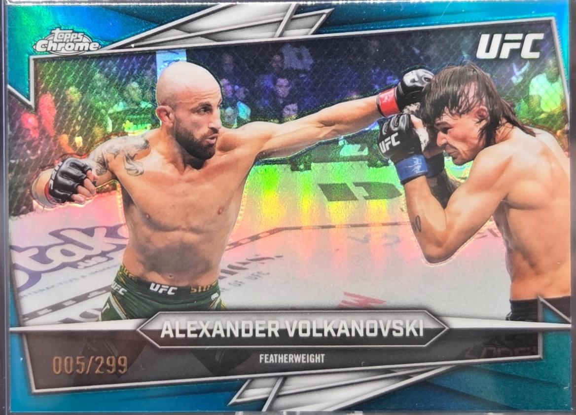 Alexander Volkanovski [Teal Refractor] #30