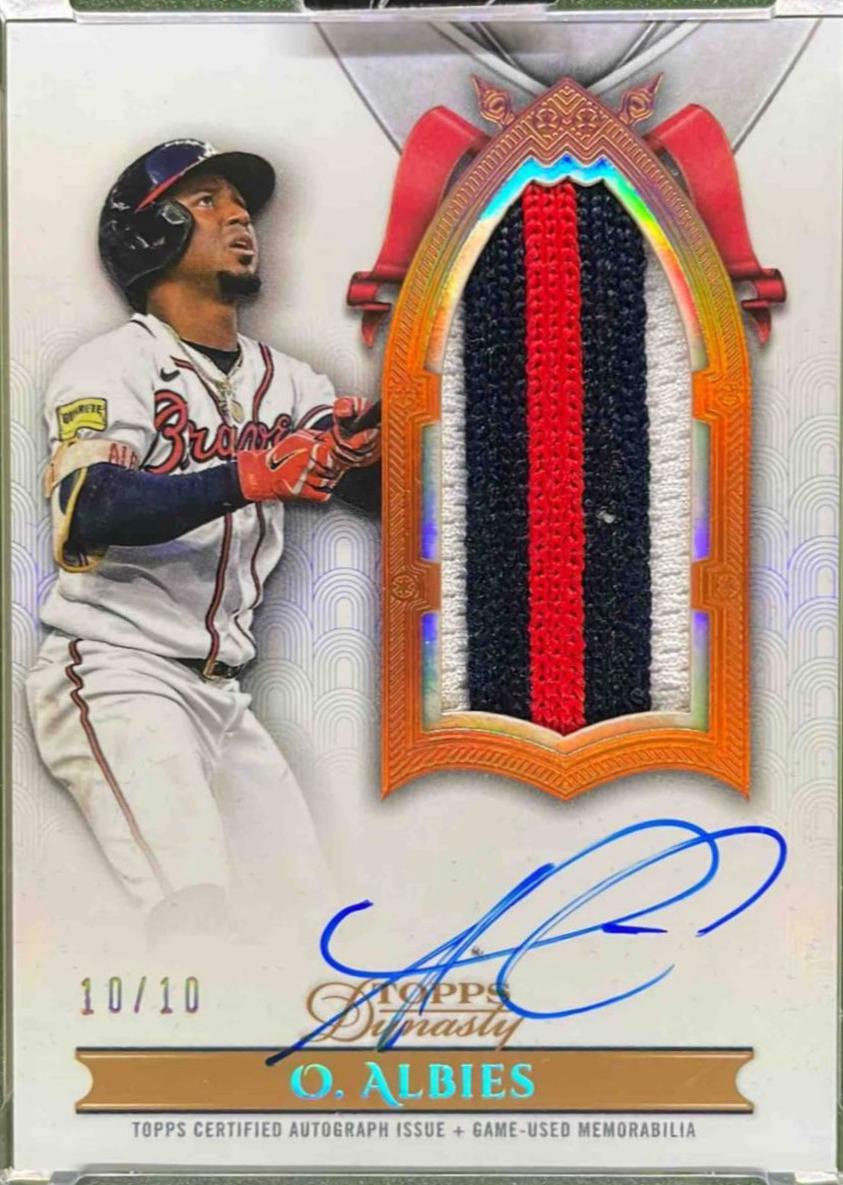 Ozzie Albies [Autograph Patch Vertical] #DAPB-OA2