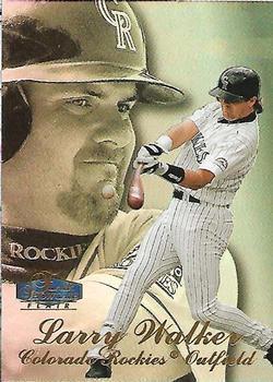 Larry Walker #33 Baseball Cards 1998 Flair Showcase