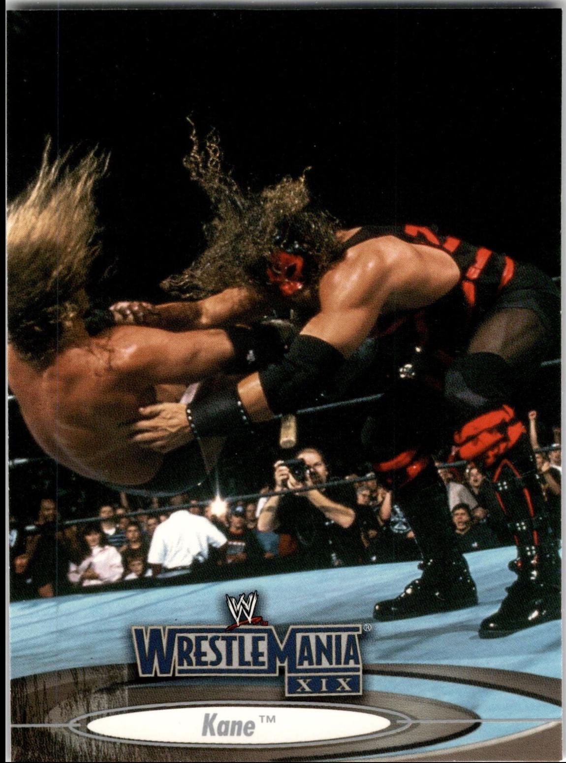 Kane #32 Wrestling Cards 2003 Fleer WWE WrestleMania XIX
