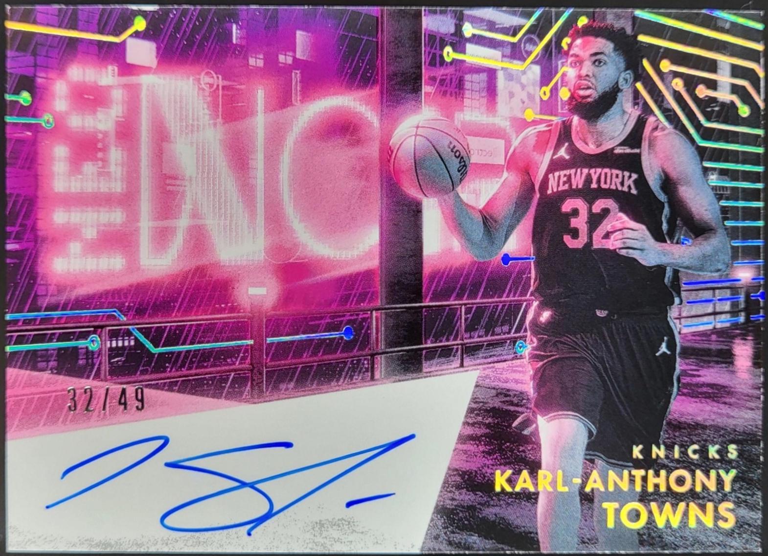 Karl-Anthony Towns #13 2024 Panini Noir Neonoir Signature Basketball