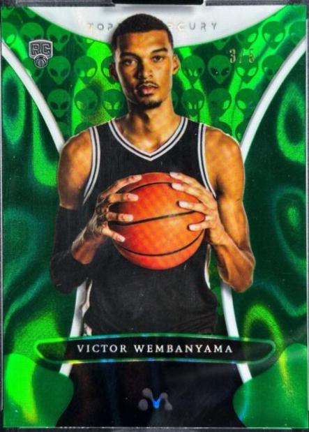 Victor Wembanyama [Alien Face Refractor] #10