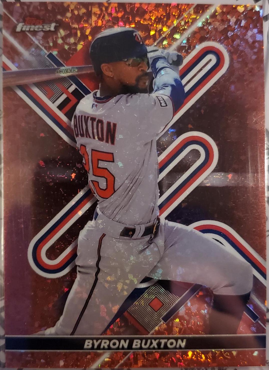 Byron Buxton [Rose Gold Mini Diamond Refractor] #68
