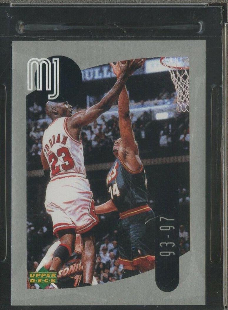 Michael Jordan #41 Basketball Cards 1998 Upper Deck International MJ Stickers