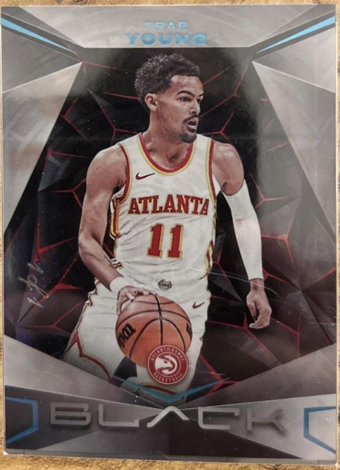 Trae Young [Platinum] #9